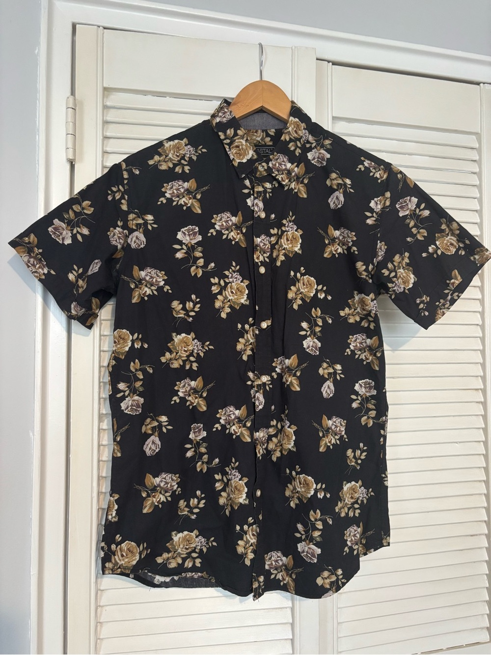 Men’s Coastal Floral Button Down Shirt